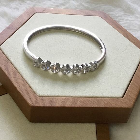 Silver Hearts with Vibrant Crystals Bangle - Picture 3 of 8